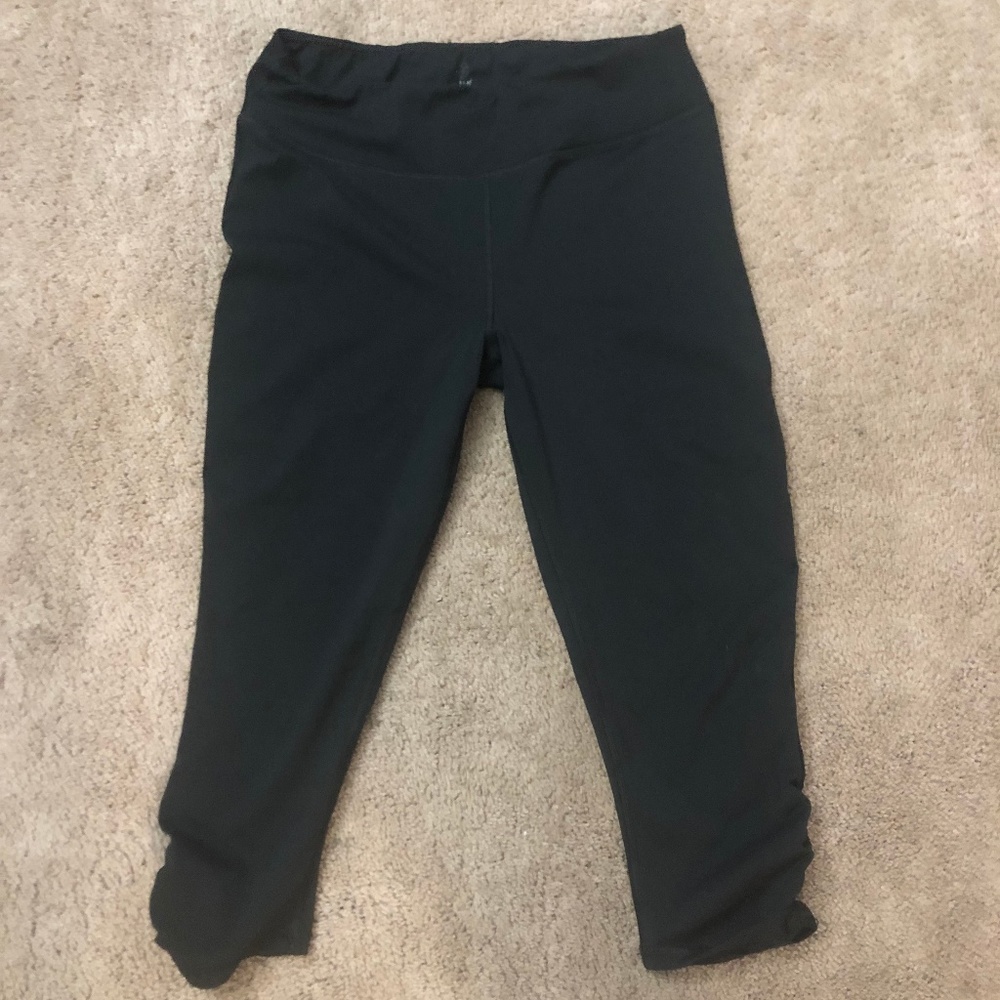 Women's XL work out capris